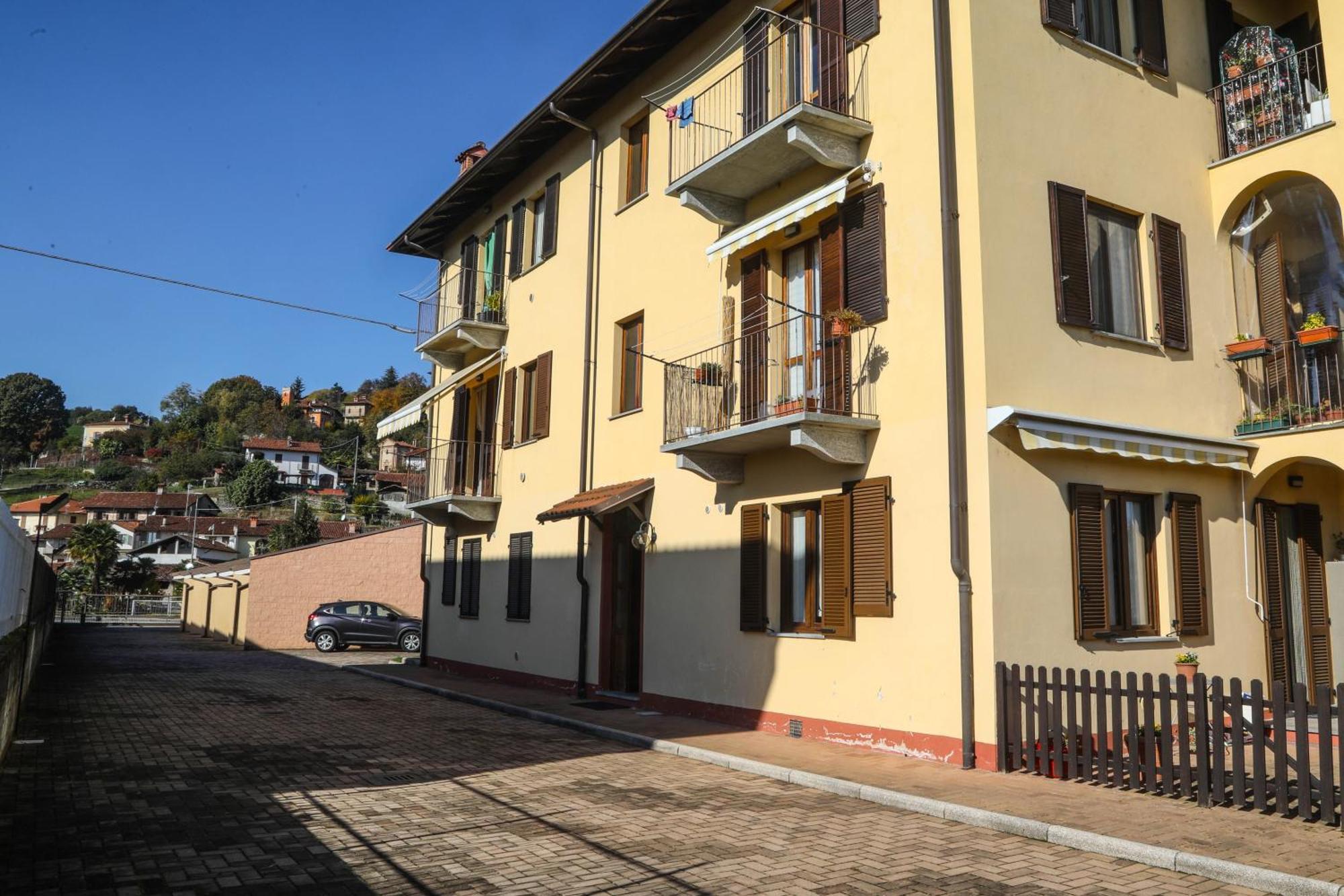 La Dimora Di Nonno Piero Manta Exterior foto